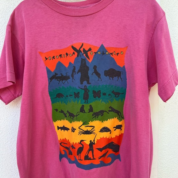 Rare Vintage 1993 Women's Patagonia "Endangered Animals" T- Shirt (Small) - Picture 3 of 7
